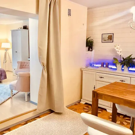 Cozy Free Parking Appartamento *